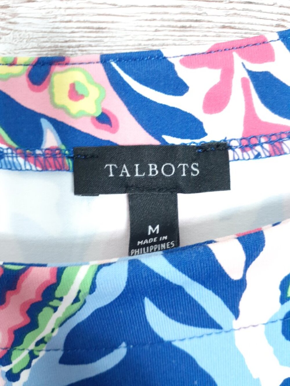 Talbots Shift Dress M 3/4 Sleeve Stretch Paisley Shoulder Buttons 956A - Picture 4 of 5